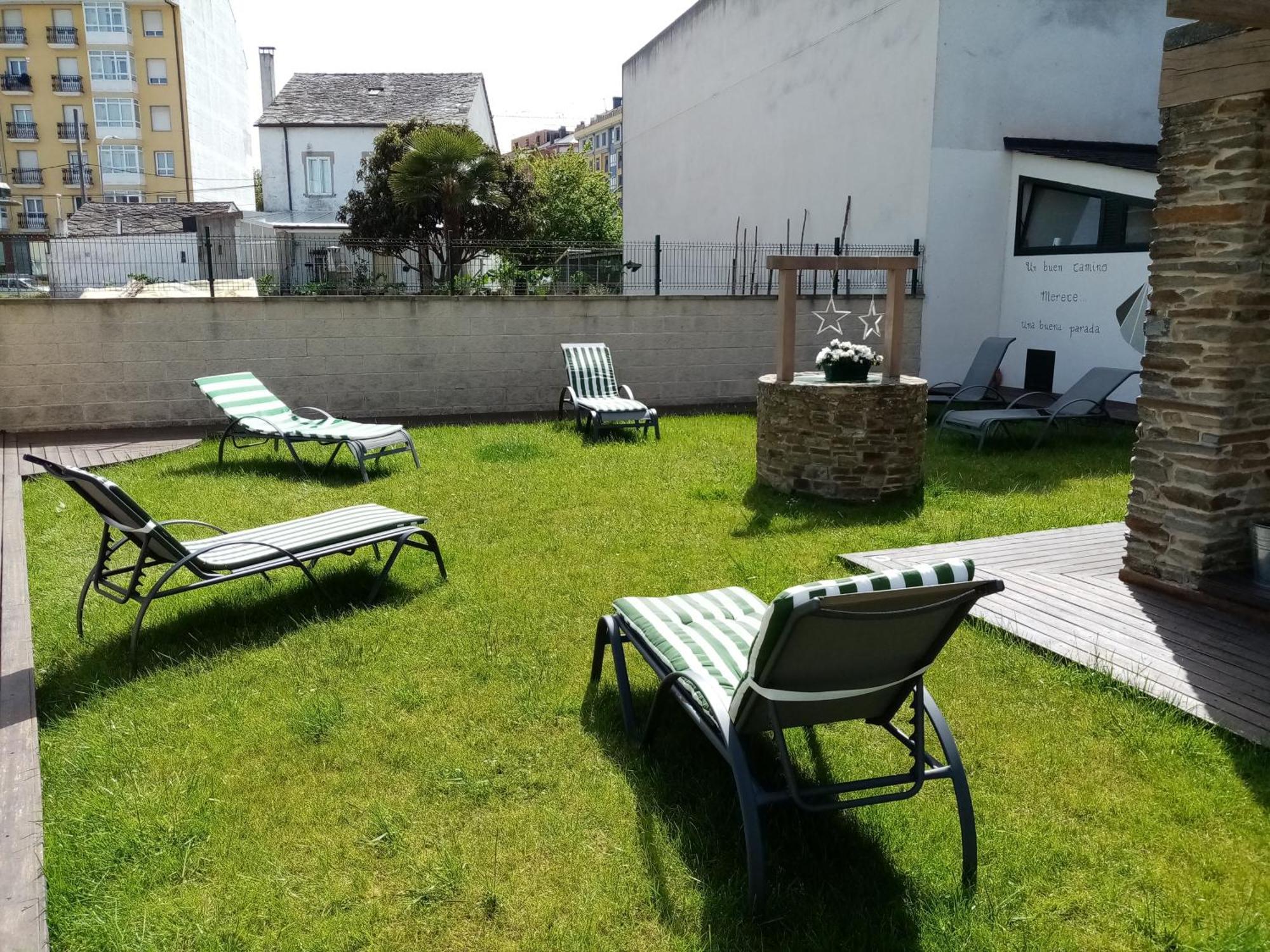 Albergue Oasis Sarria Bagian luar foto